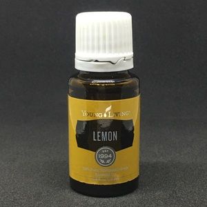 Young Living Lemon Essential Oil - 15mL